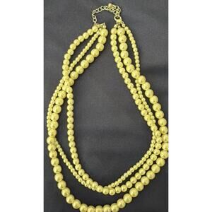 15.5 Inch Faux Pearl Fashion Necklace Cream/White